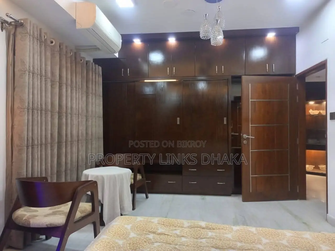 Fully Furnished Apartment For Rent in Gulshan 2