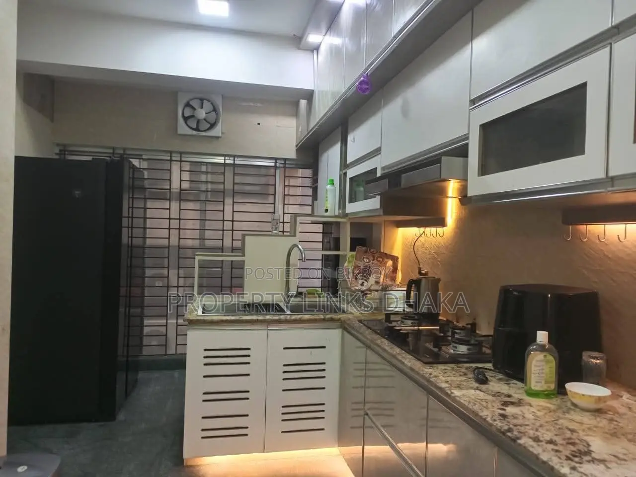 Fully Furnished Apartment For Rent in Gulshan 2