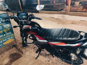 Bajaj Discover 125 2023