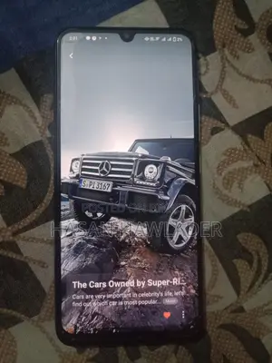 Vivo V20 8/128 GB (Used)