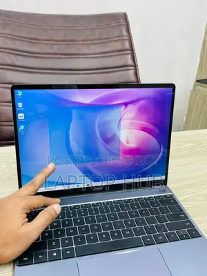 2K Touch | HUAWEI MateBook X Pro | i7-10 Gen | 16/512 GB | 2 GB Dedicated