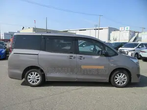 Toyota Noah X GRAY COLOUR 2021