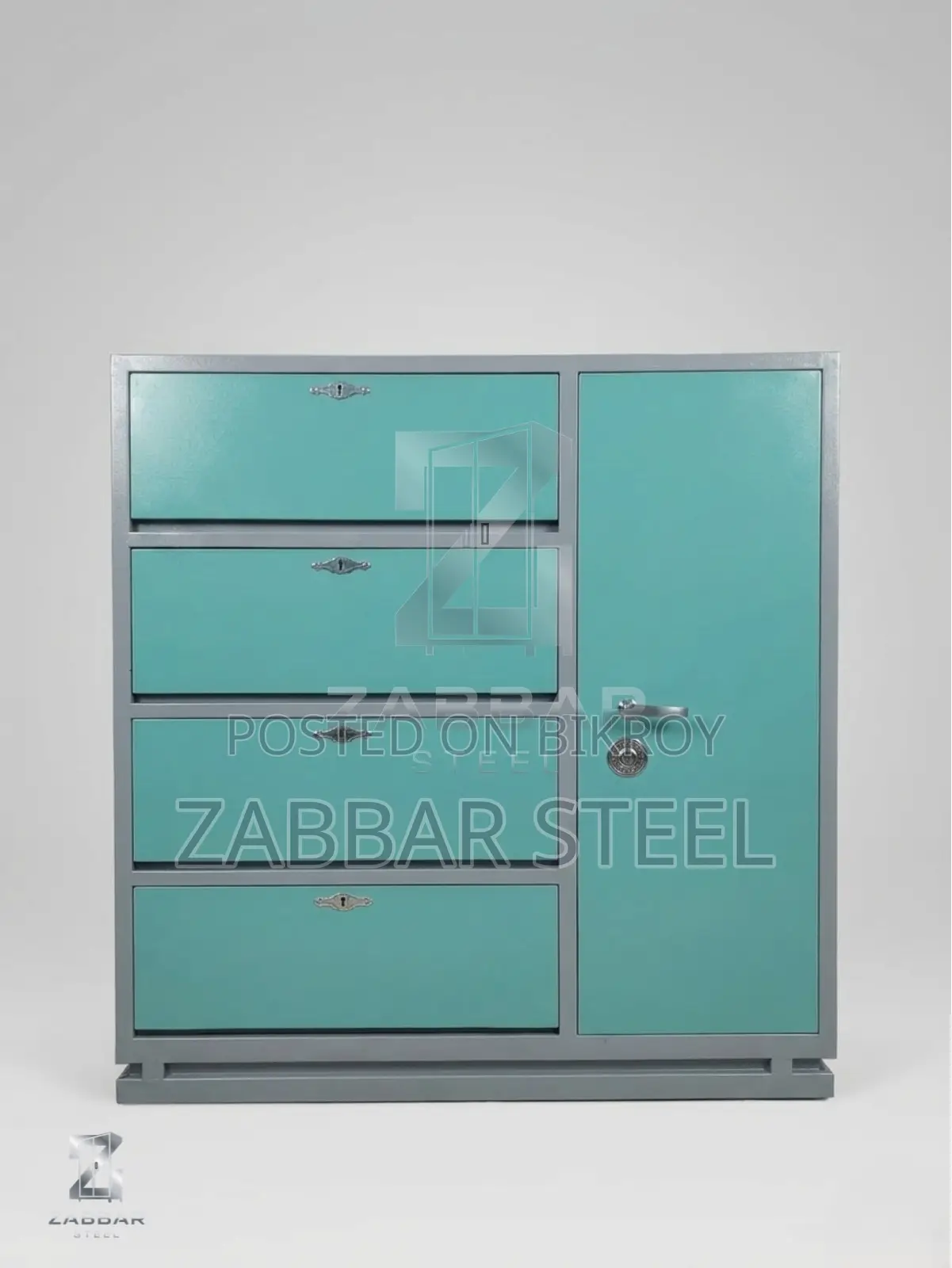 Zabbar Steel – Robust and Stylish Steel Wardrobe