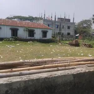 জমি বিক্রয় হবে
