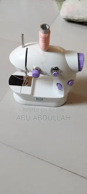 Mini Sewing Machine