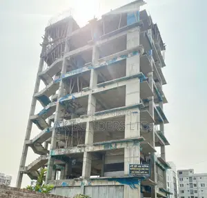 3bdrm Apartment in একে দেল ভিয়েন্তো।, Basundhara for Sale