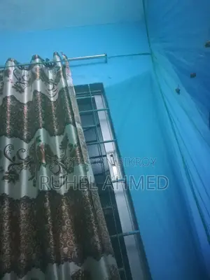 One room available for rent (Ladies only).