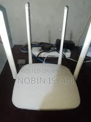 Tenda Router F9