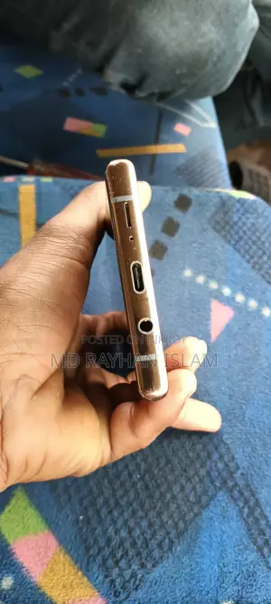 SHARP Arrows F52a (Used)