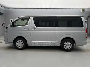 Toyota Hiace SUPER GL KEY START 2020