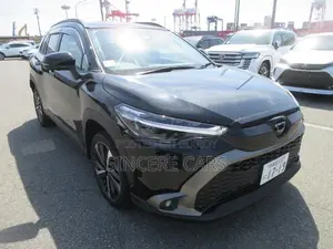 Toyota Corolla Cross Z LEATHER MOONROOF 2024