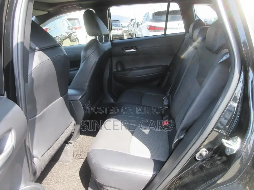 Toyota Corolla Cross Z LEATHER MOONROOF 2024