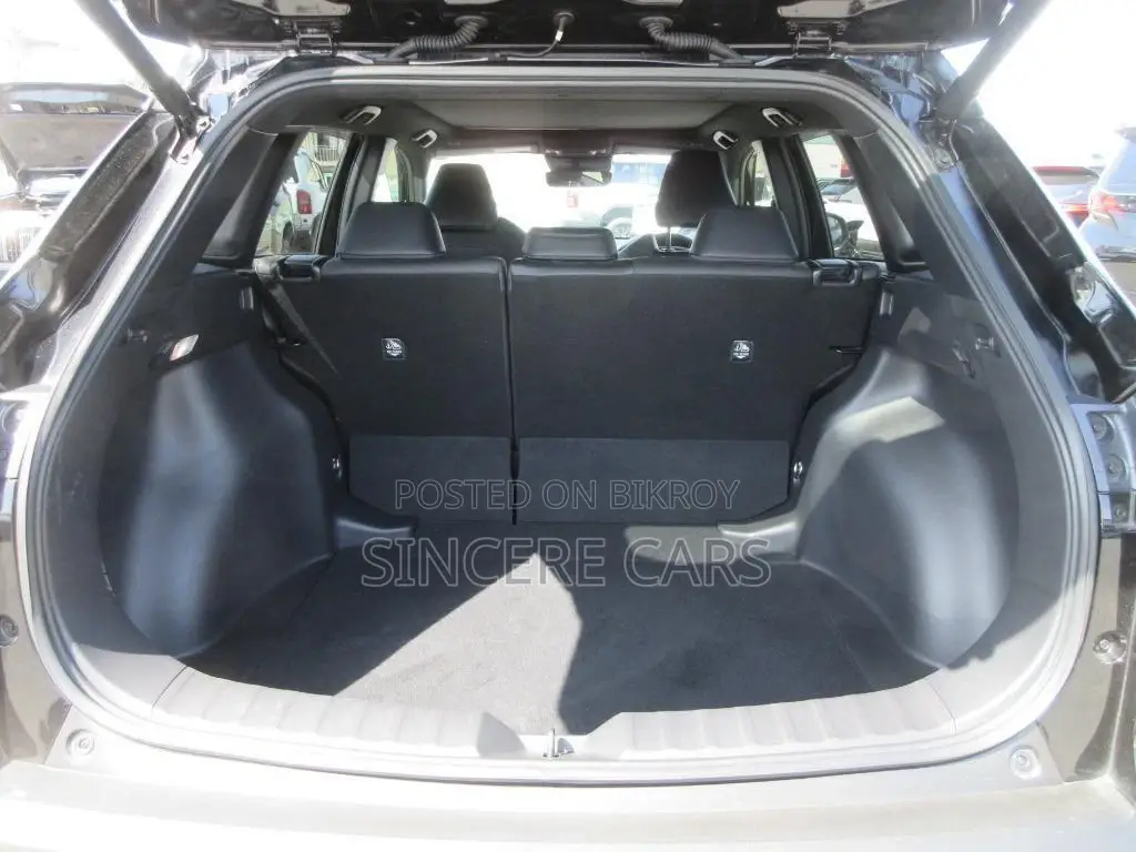 Toyota Corolla Cross Z LEATHER MOONROOF 2024