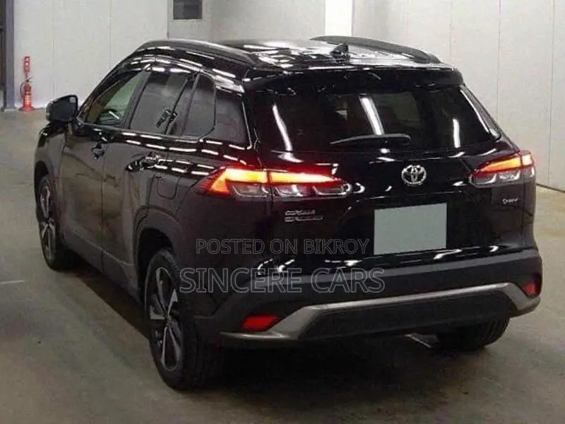 Toyota Corolla Cross Z LEATHER MOONROOF 2024