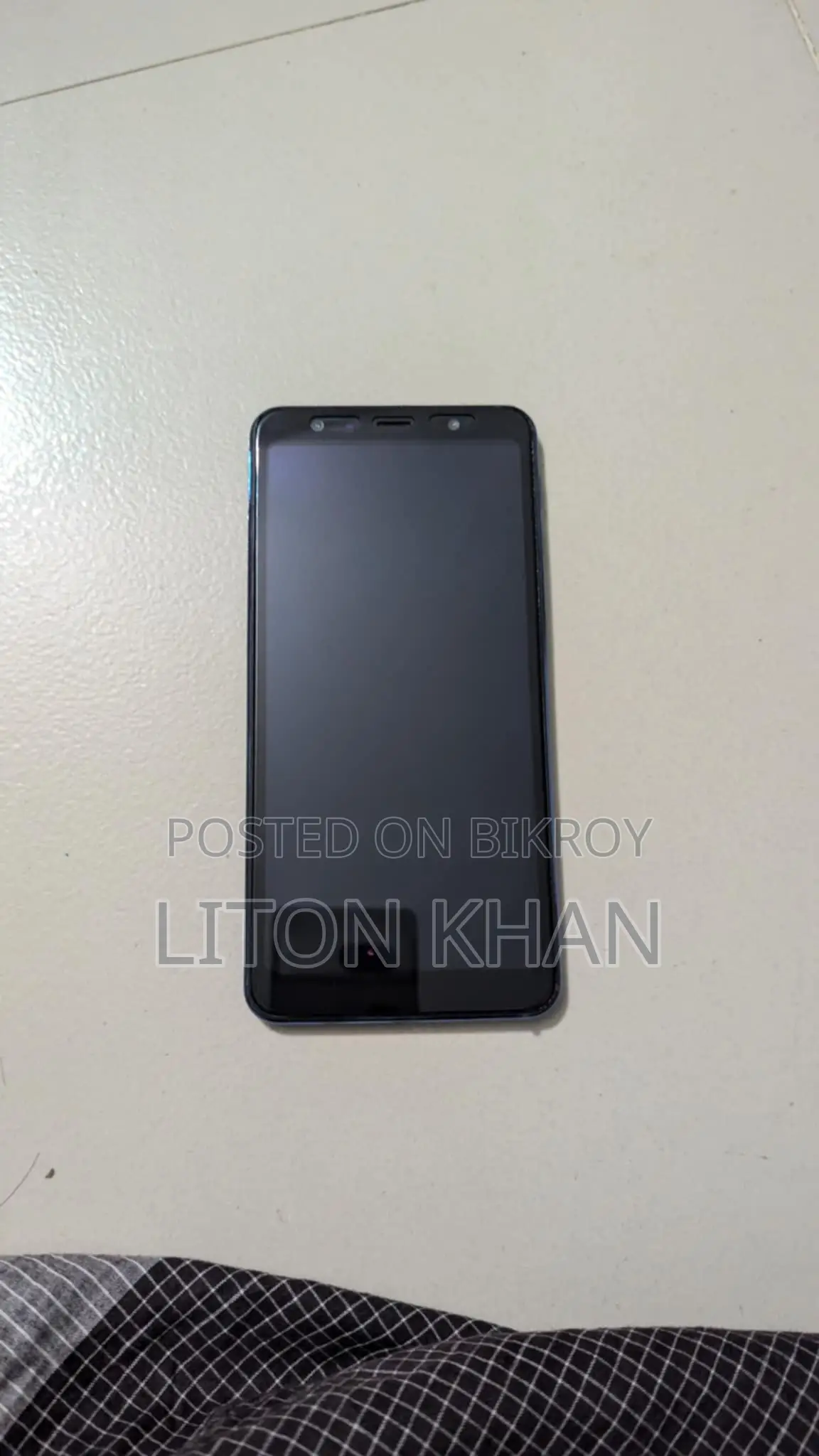 Samsung Galaxy A7 (Used)