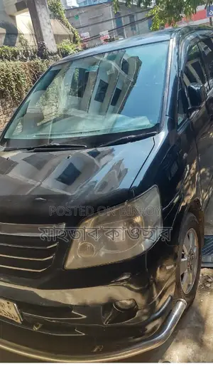 Toyota Noah 2002