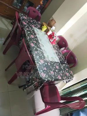 Plastic Dining Table with 6 Chairs