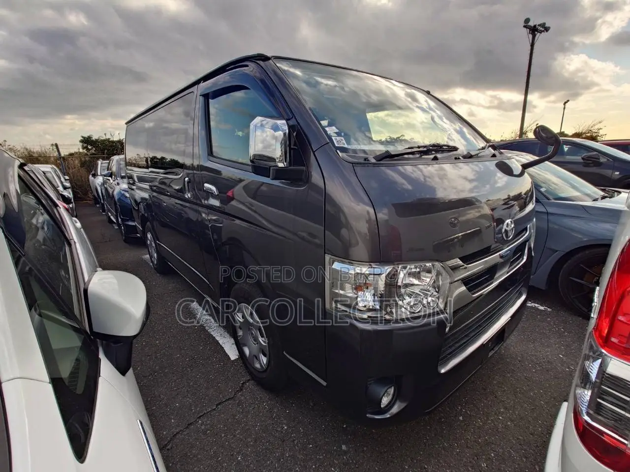 Toyota HiAce Super GL 2020