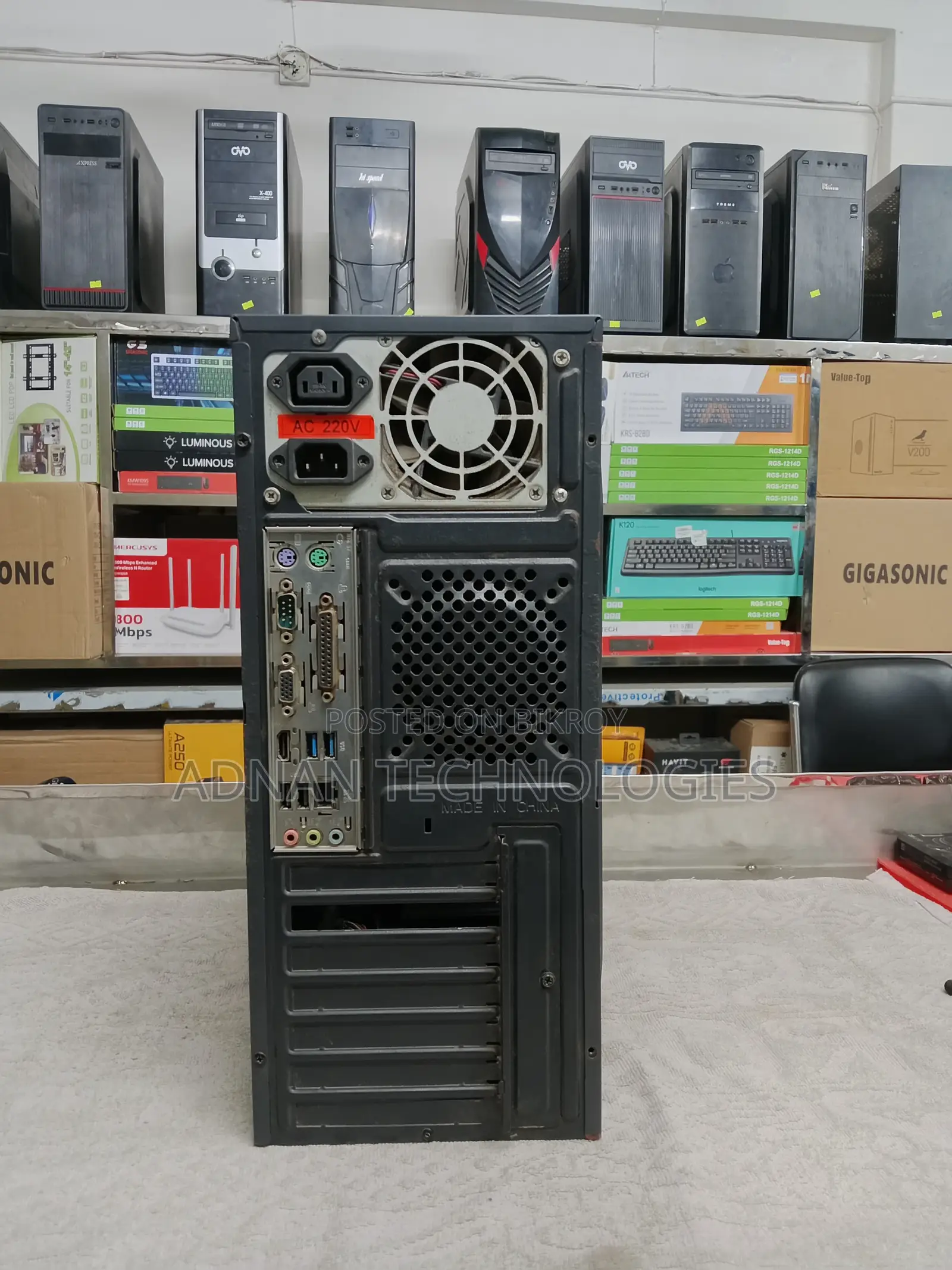 Desktop Computer 8GB Intel Core i5 SSD 256GB