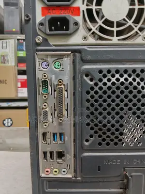 Desktop Computer 8GB Intel Core i5 SSD 256GB