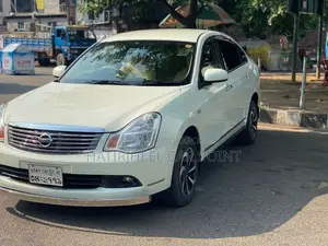 Nissan Bluebird Sylphy Push Start 2012