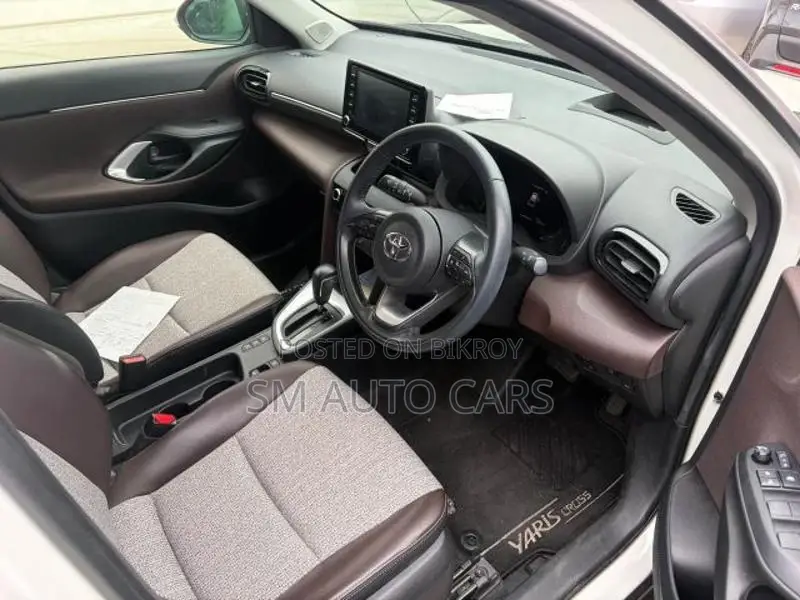 Toyota Yaris Cross Z Pearl 4.5 Point 2021