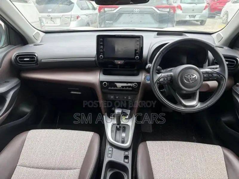 Toyota Yaris Cross Z Pearl 4.5 Point 2021