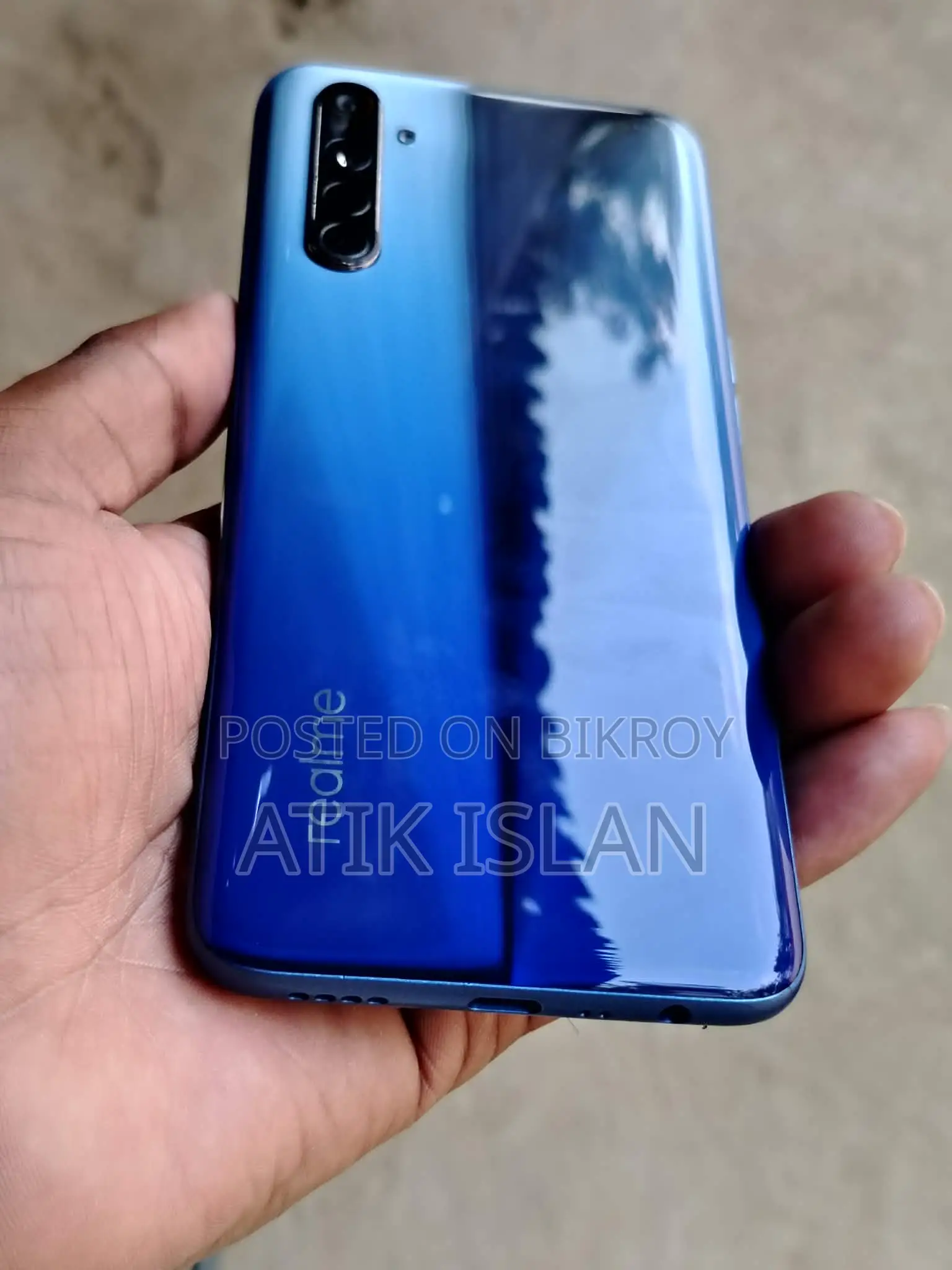 Realme 6 8-128 (Used)