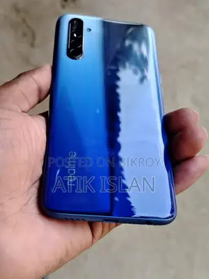 Realme 6 8-128 (Used)