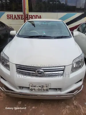 Toyota Axio . 2008