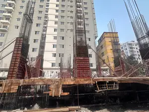 জমির শেয়ারসহ নির্মাণাধীন ফ্ল্যাট বিক্রয়