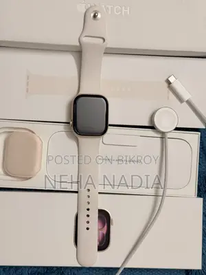 Apple Watch Series 11, Starlight, 46mm