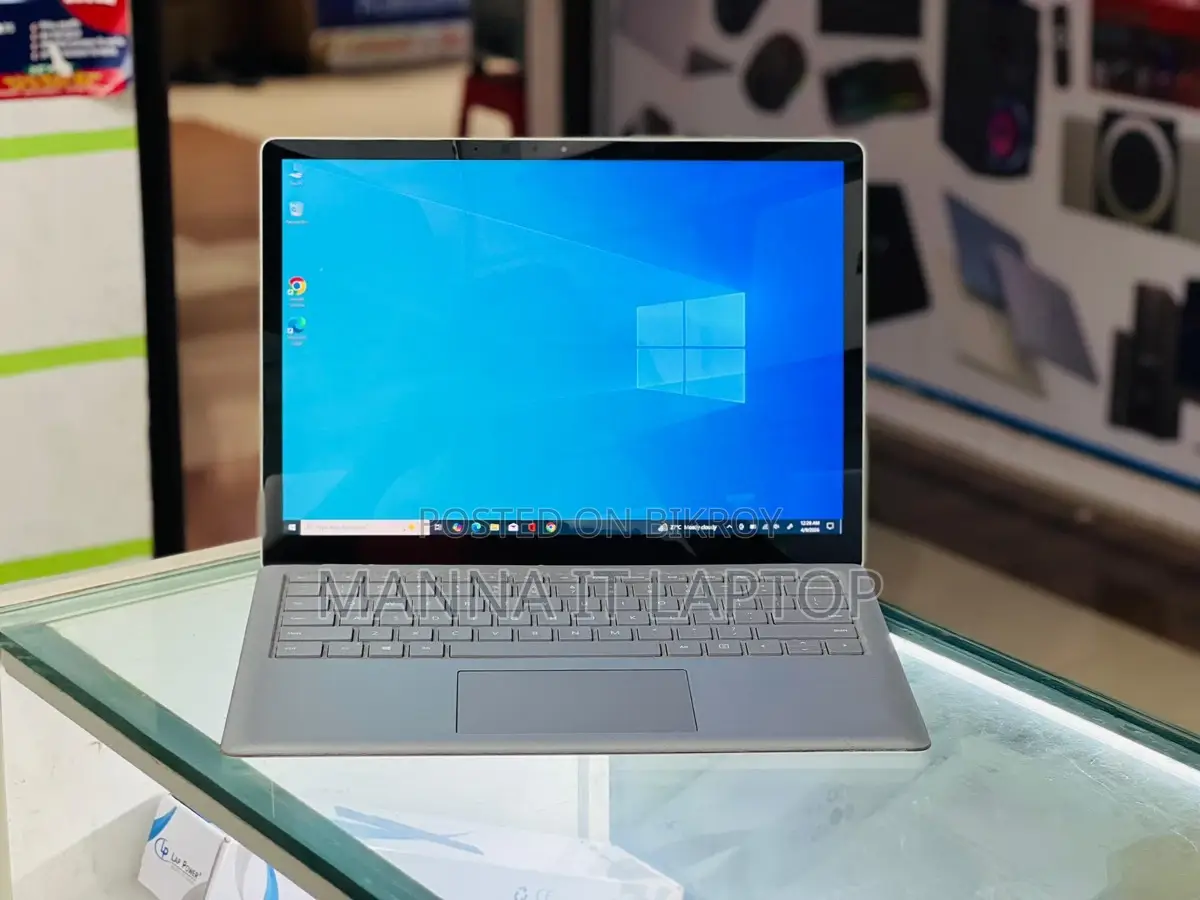 Microsoft Surface laptop 2 i5 8th Gen Full Touch 2k Display