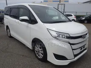 Toyota Noah X packeg 2020