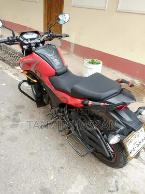 Honda Hornet ` 2020