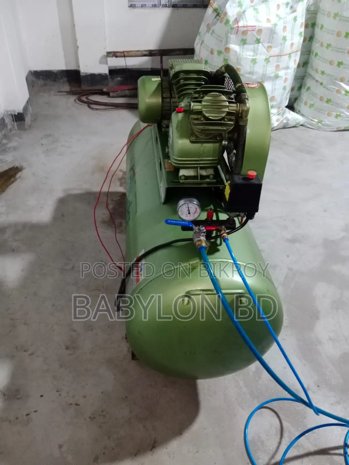 Running Compressor Lida 200 Liter Selling for Upgrade