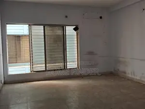 গুলশানে ২৩৫০ বর্গফুটের অফিস স্পেস ভাড়ার জন্য