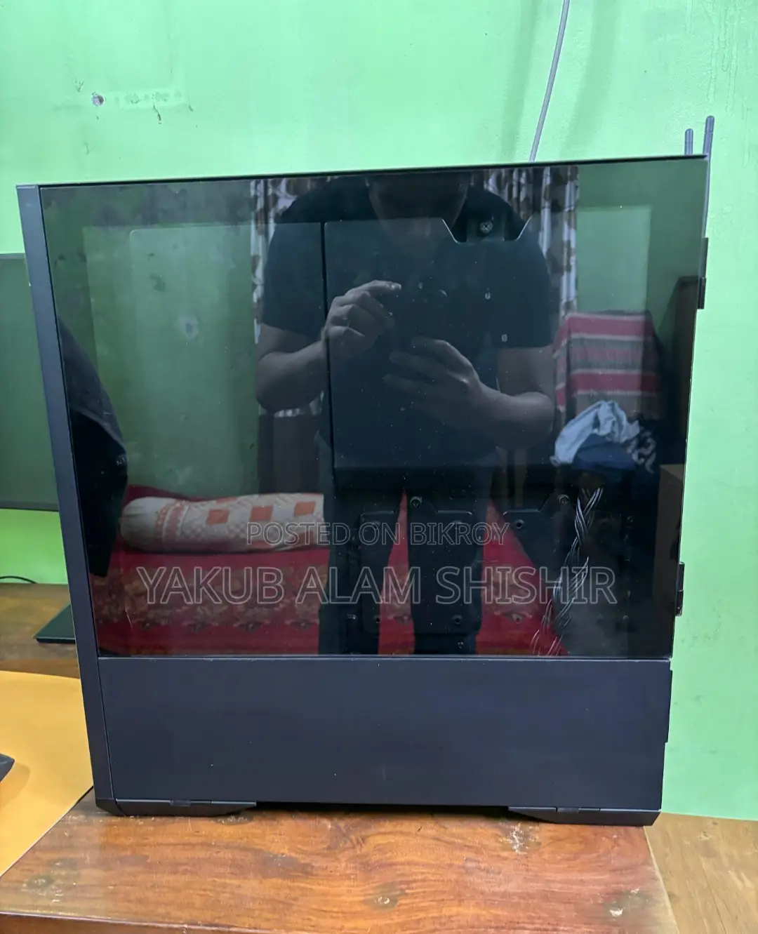 Desktop gaming PC.