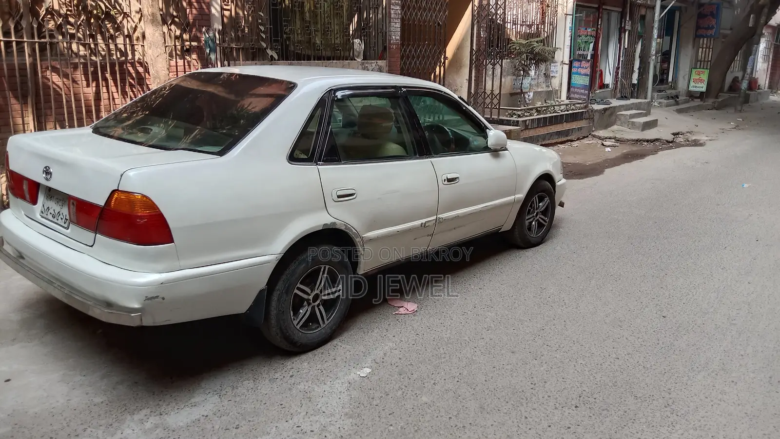 Toyota Sprinter 1999