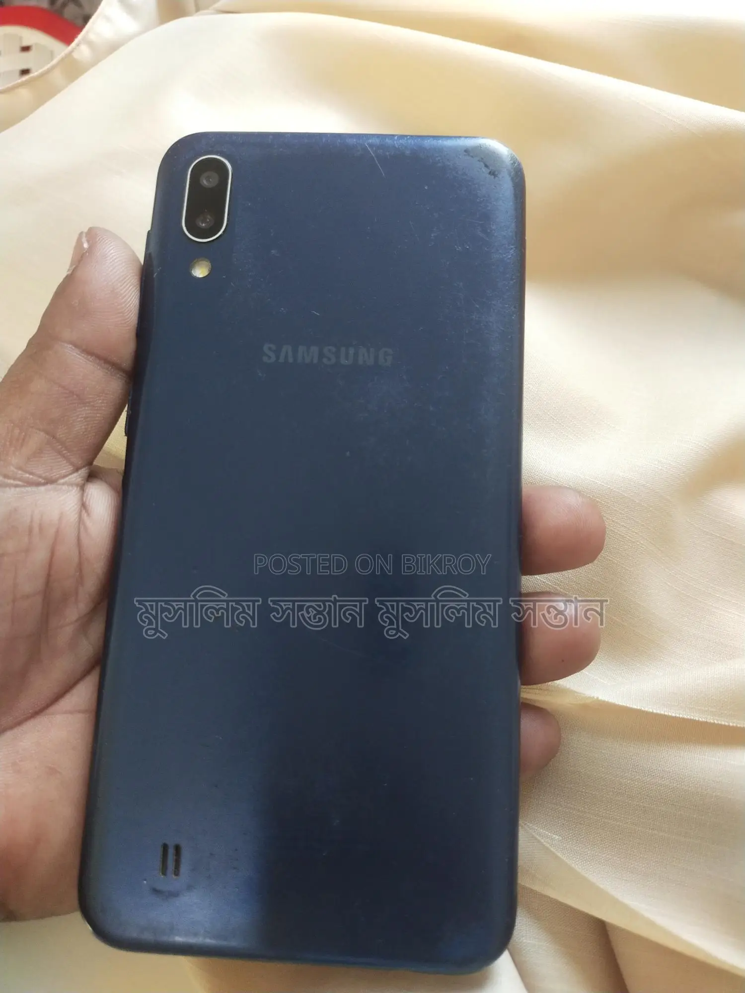 Samsung Galaxy M10 . (Used)