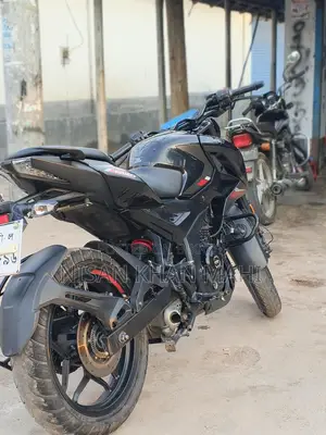 Bajaj Pulsar N 160 2023