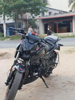 Bajaj Pulsar N 160 2023