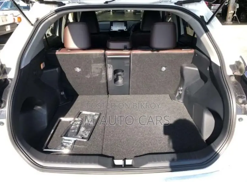 Toyota Yaris Cross Z Pearl 4.5 Point 2021