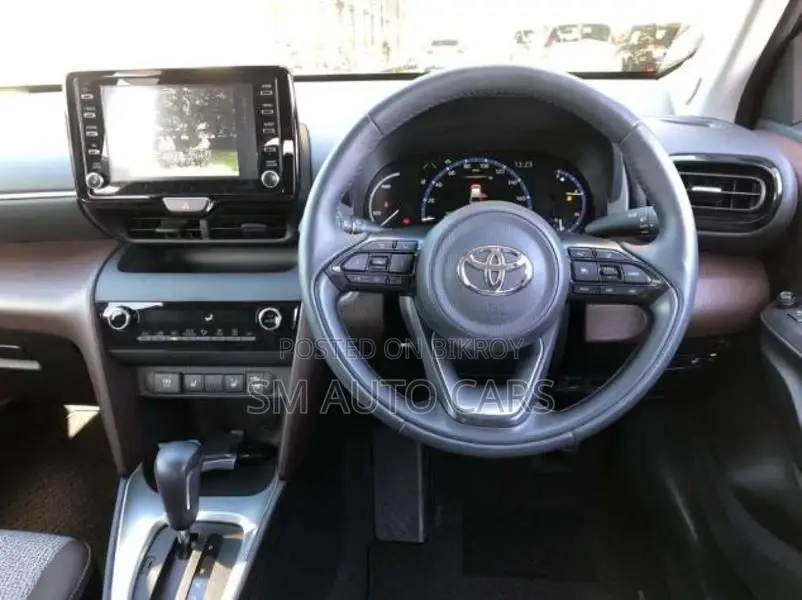 Toyota Yaris Cross Z Pearl 4.5 Point 2021