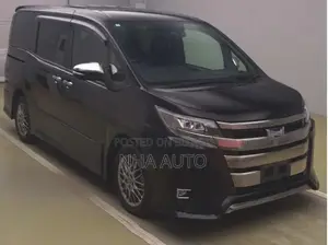 Toyota Noah WXB HYBRID 2021