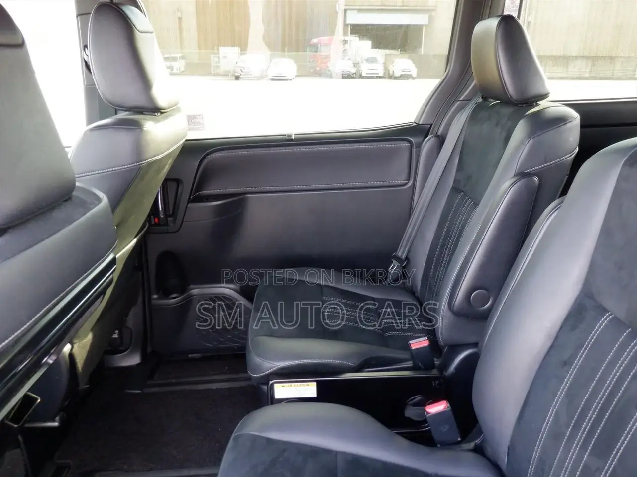 Toyota Esquire Hybrid Gi Premium 2021
