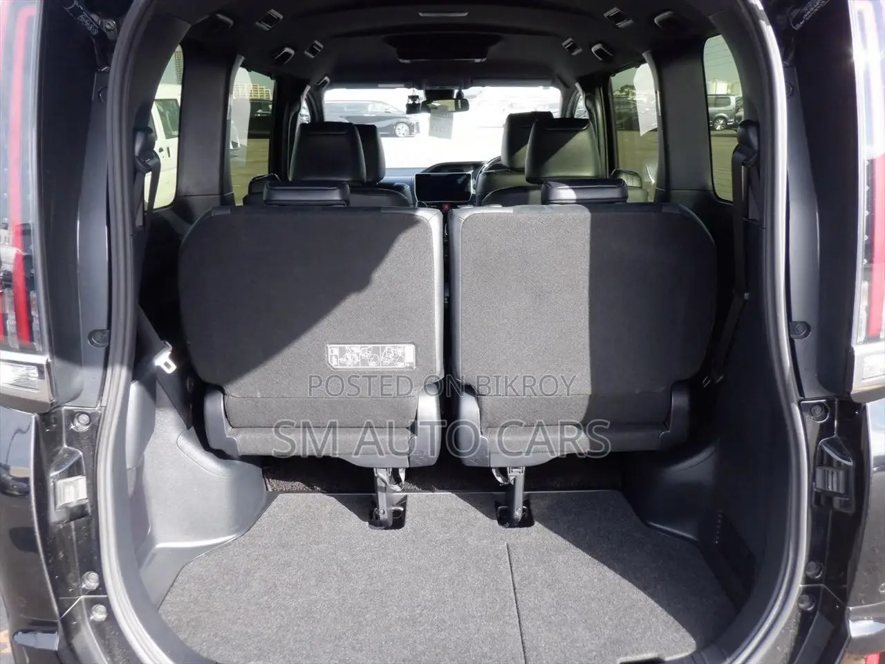 Toyota Esquire Hybrid Gi Premium 2021