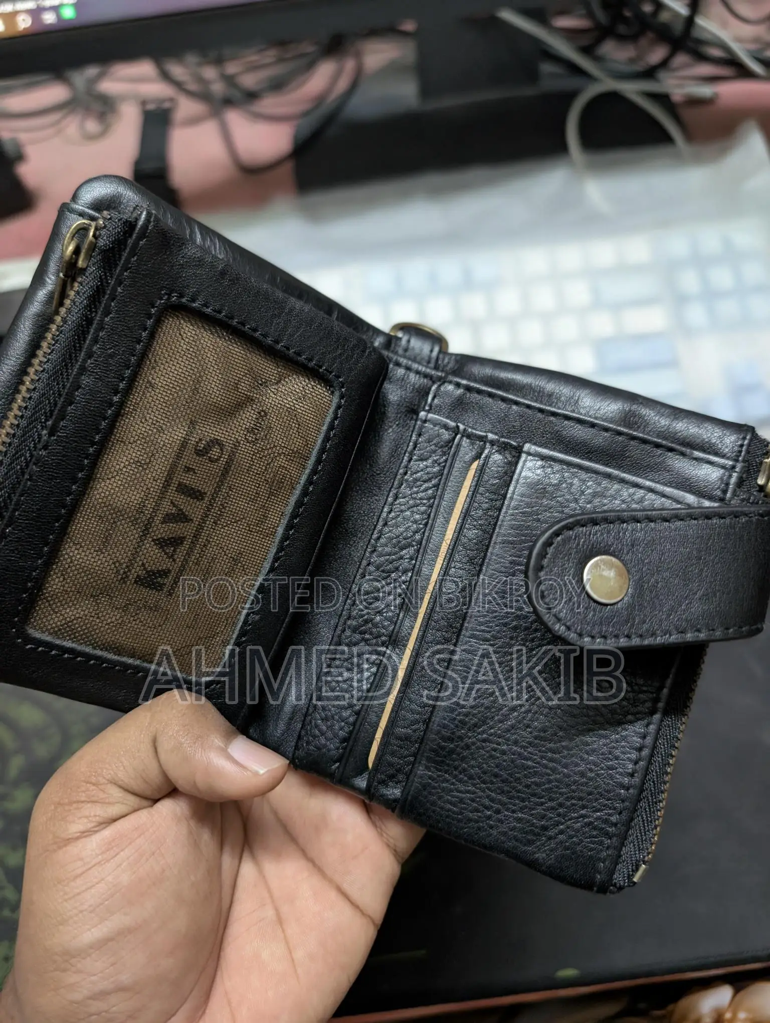 Black Kavi's Wallet