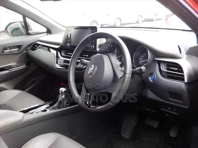 Toyota C-HR G Red 360 Camera 2020