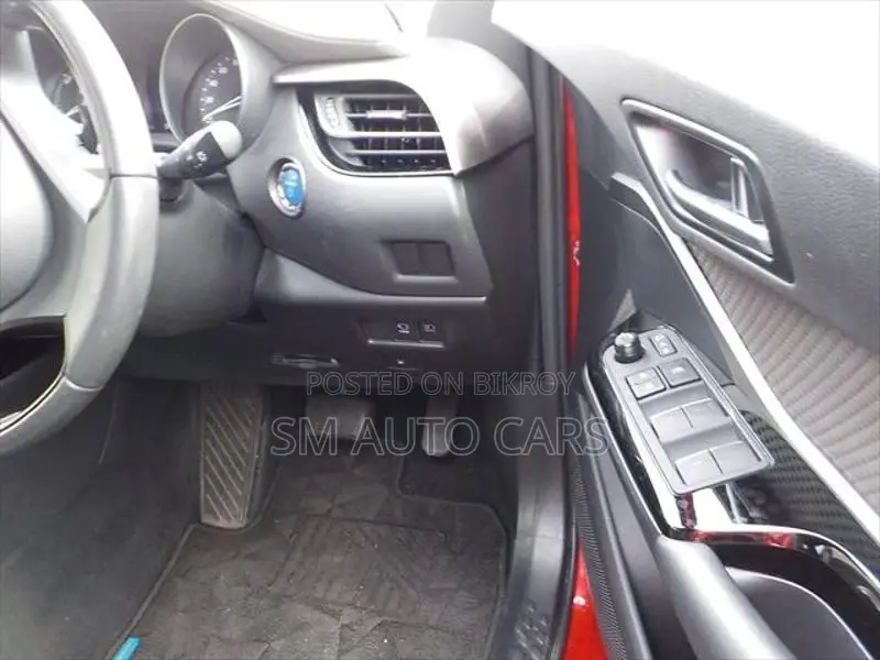 Toyota C-HR G Red 360 Camera 2020